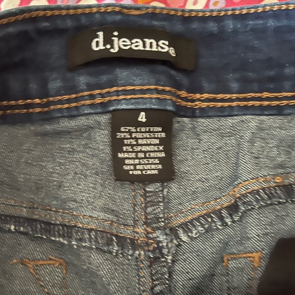 D.Jeans Capri Shorts Women’s - Picture 3 of 4